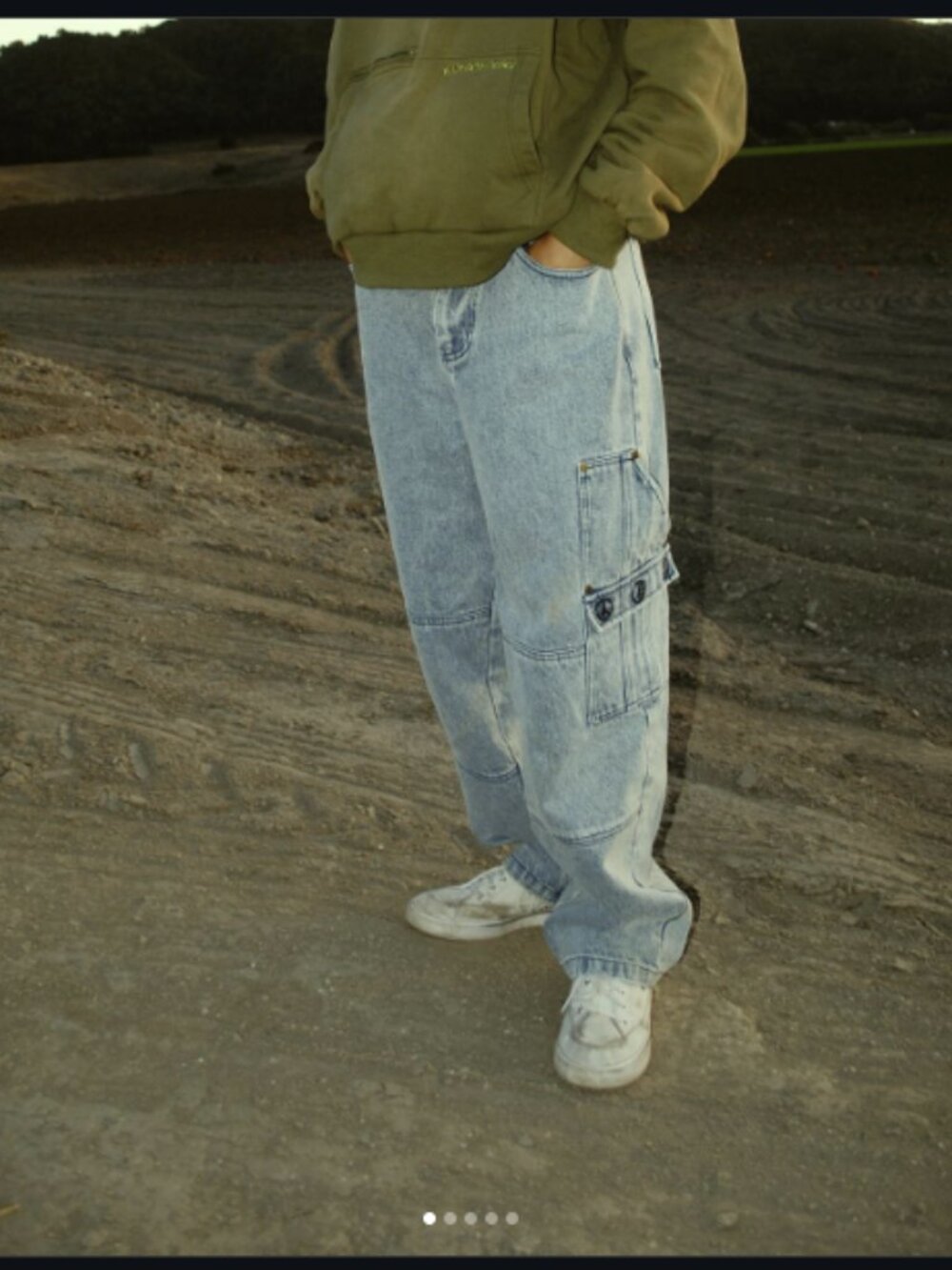 FARFROMPEACE BLEACH CARGO JEANS **NEVER WORN** Sz XL